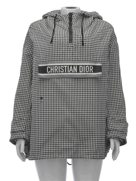 dior hooded anorak price|Hooded Anorak Black Fleece .